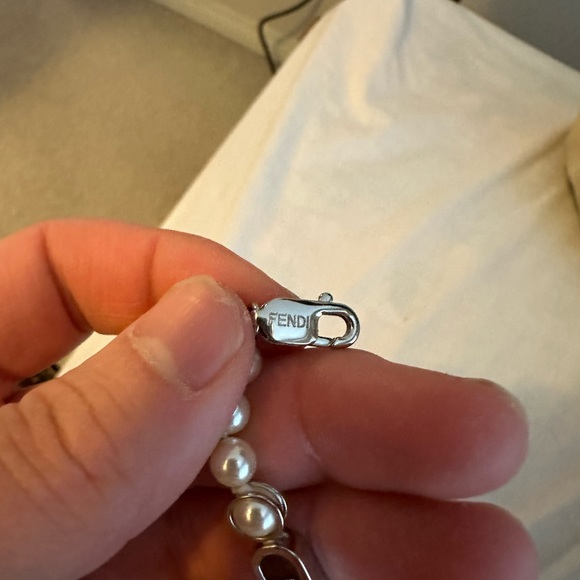 Like new Fendi Pearl Bracelet . - Picture 4 of 5
